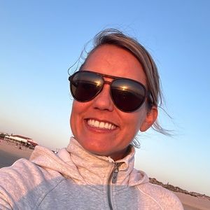 Meet your Posher, Chrissie